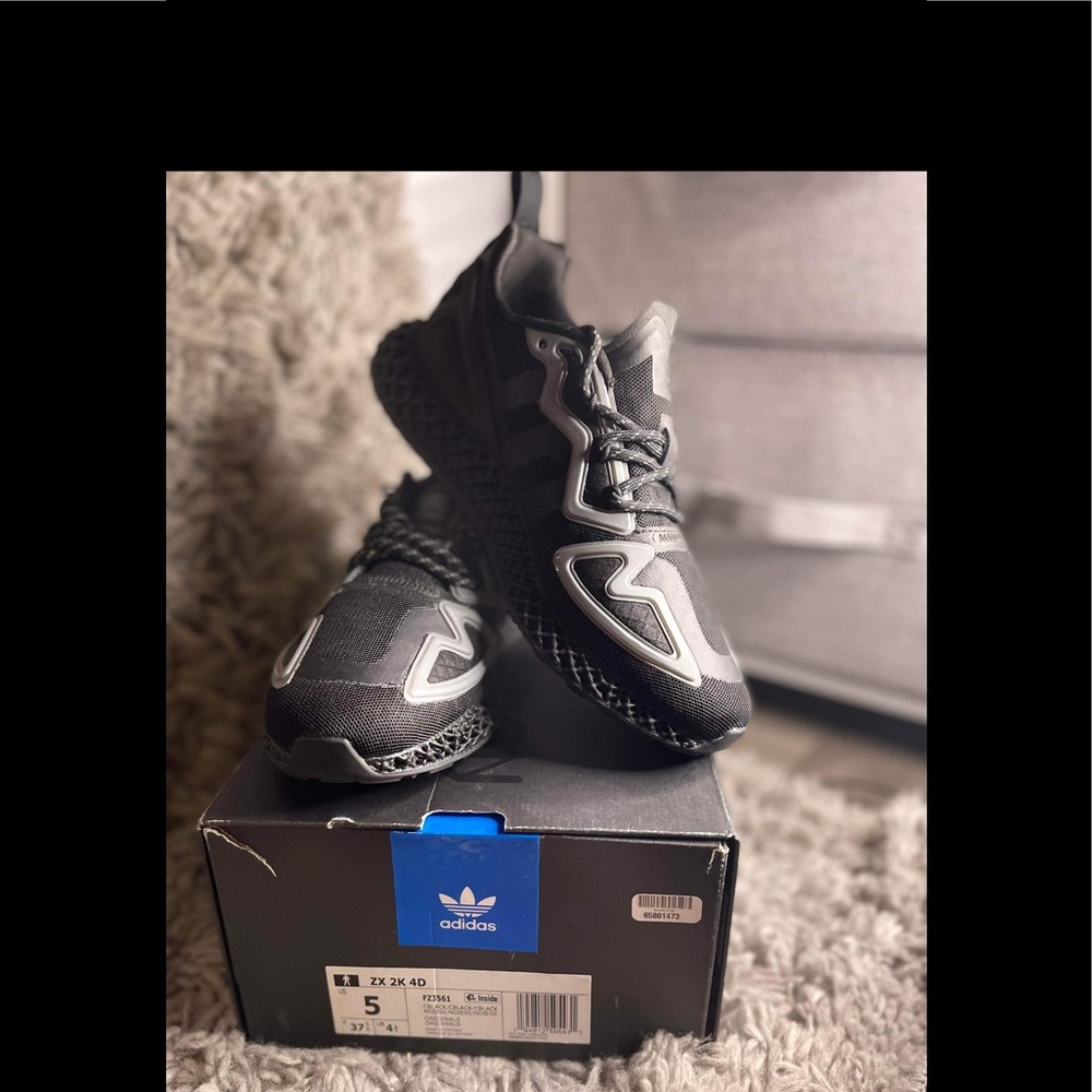 Adidas 4D shoes